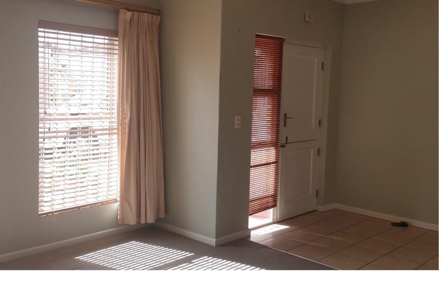 2 Bedroom Property for Sale in Protea Heights Western Cape